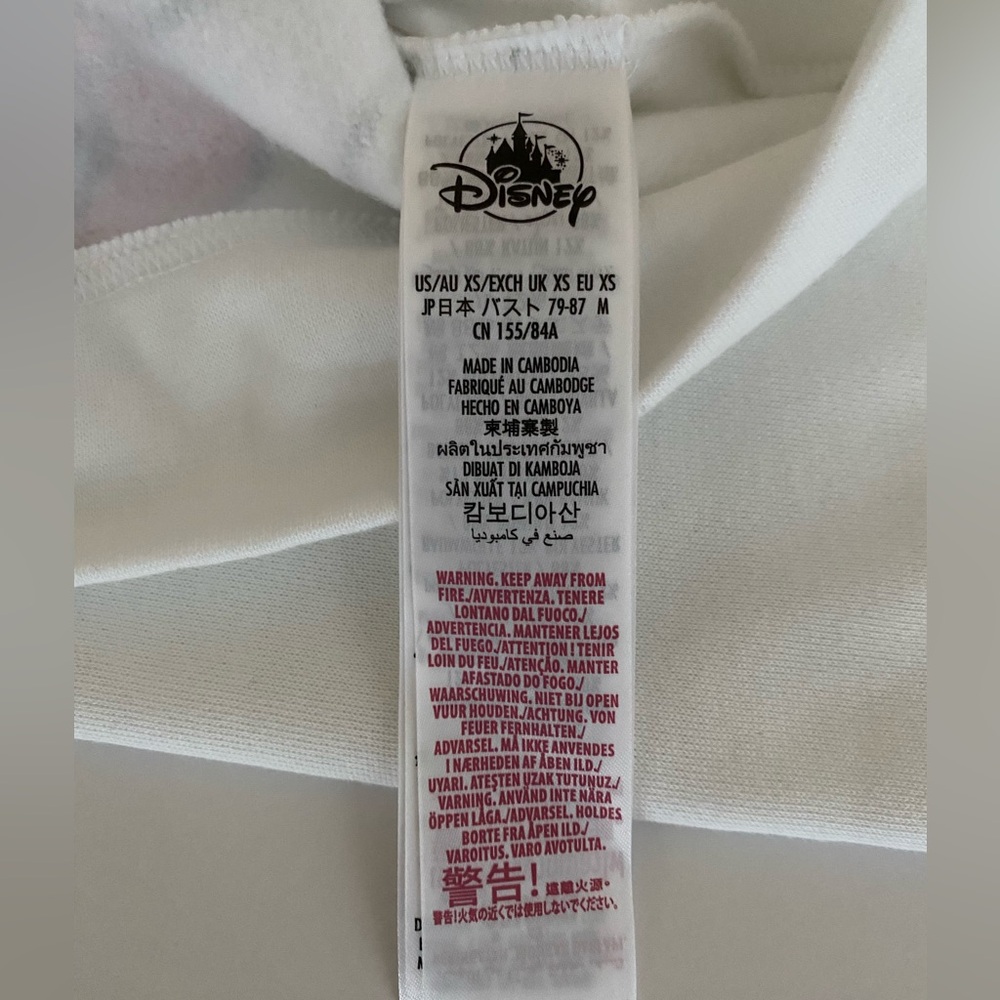 SOLD | WDW Minnie Mouse Double-Sided White XS Whimsical Pullover Crewneck Sweat… - Picture 8 of 15